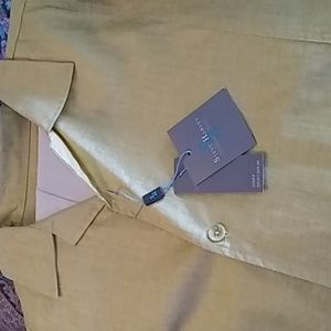 I have 4brand new linen suit's and 2pair of shoes